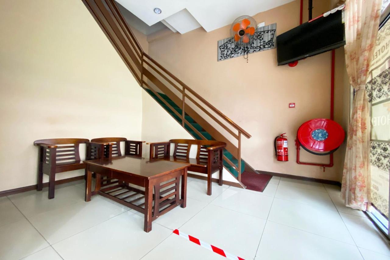 Oyo 90108 Hotel Kaya Kota Kinabalu Eksteriør billede