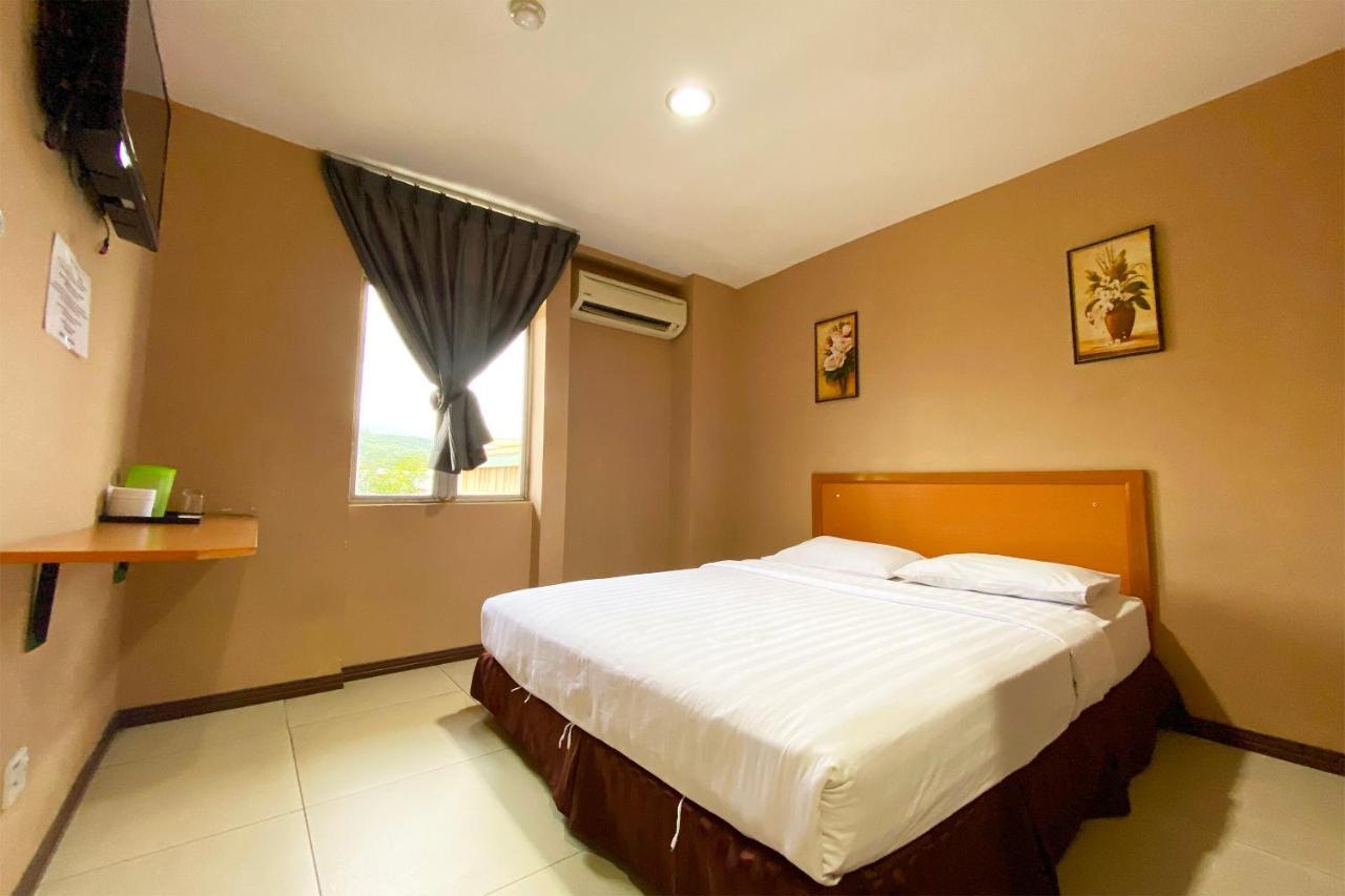 Oyo 90108 Hotel Kaya Kota Kinabalu Eksteriør billede