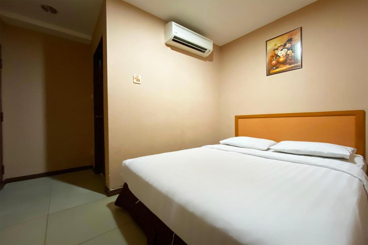 Oyo 90108 Hotel Kaya Kota Kinabalu Eksteriør billede